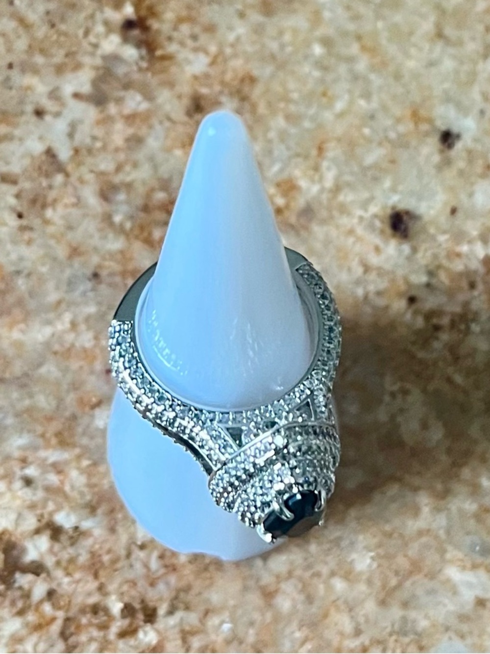 BP RETRO The Cruise Ship Ring Black Onyx on Rhodium Ring HTF - Picture 4 of 7